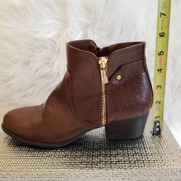 Unisa 'Unpatsie' Bootie - Picture 11 of 12